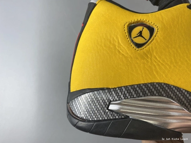 14 AIR RETRO GOLD JORDAN BQ3685-706 UNIVERSITY 0718